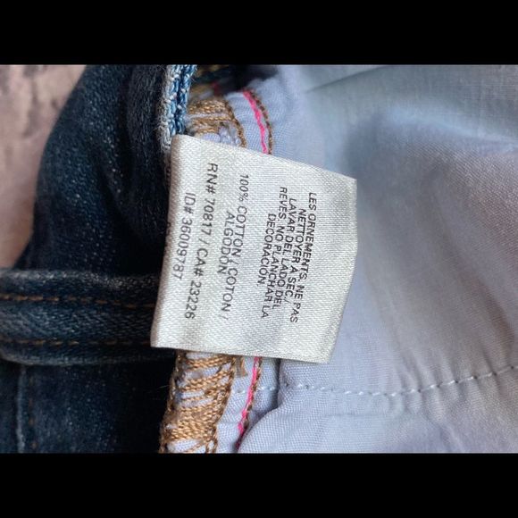 Victoria's Secret PINK Denim Shorts Blue Triangle Studs Cheeky Cut Off Size 8 - Picture 5 of 5